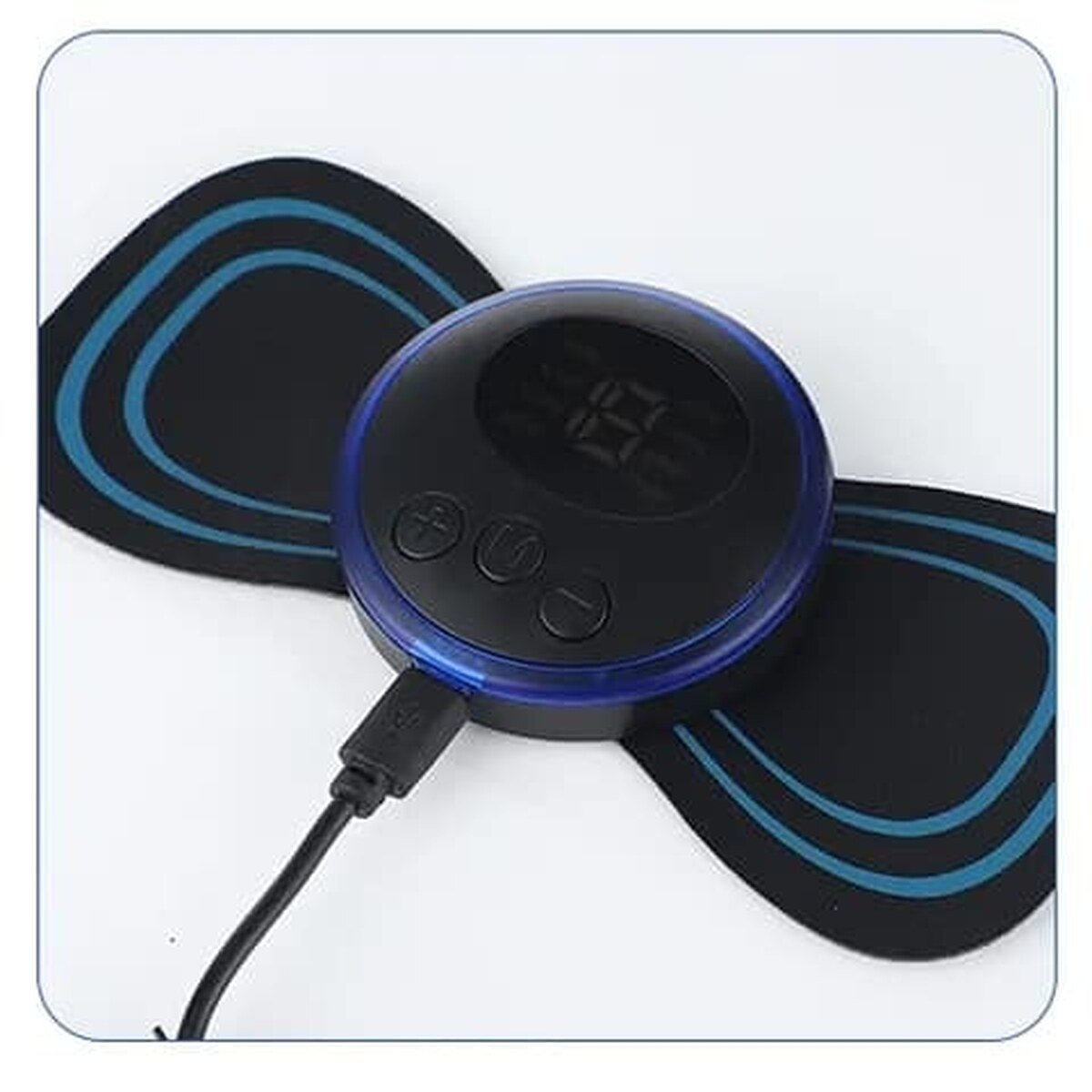 Kontroler se skida i puni USB-om